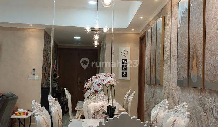 Tidak Akan Kecewa Luxurious Celini Furnished Apartemen Taman Anggrek Residences 1