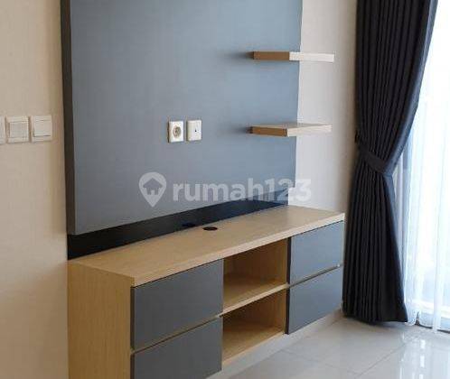 Sewa Apartemen Taman Anggrek Residence 3BR Furnished bagus Lantai Tinggi