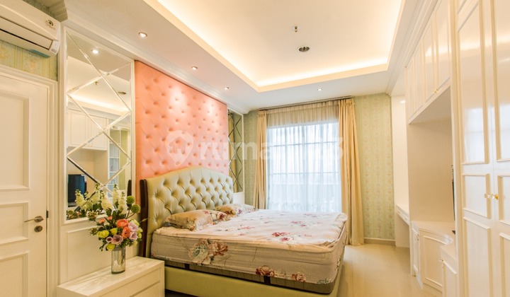 Apartmen murah dan bagus, full furnish hadap selatan di Belleza permata hijau kebayoran lama