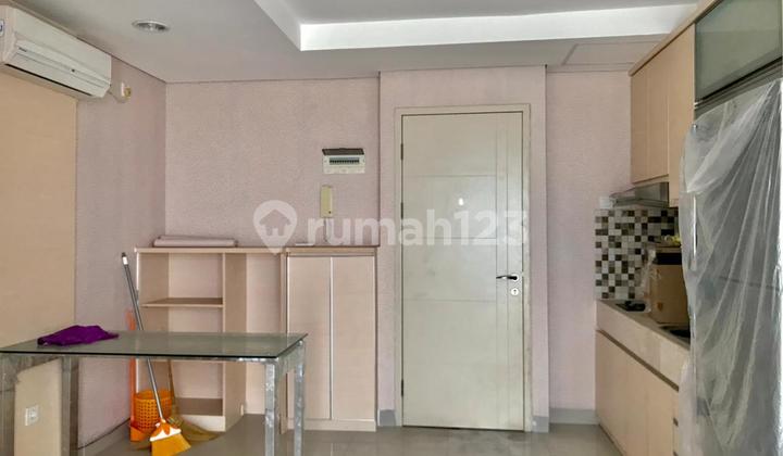 For Rent Trivium Apartment 3BR Lake View Good and Comfortable For Rent Trivium Apartment 3BR Lake View Good and Comfortable