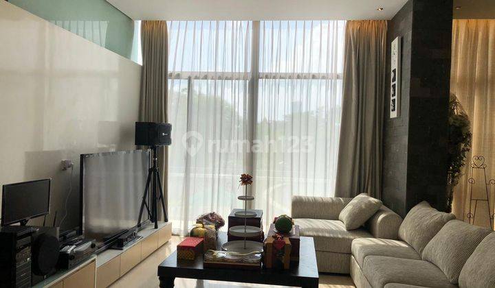 Penthouse Apartemen Summit Furnish mewah 1