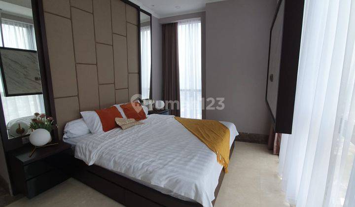 DIJUAL APARTEMEN DISTRICT 8, UNIT 2 BR, PRIVATE LIFT, 153M², FULLY FURNISHED, SIAP HUNI, HARGA TERMURAH, Rp 8,5M, CALL : RIZAL 08111 71 0202 2