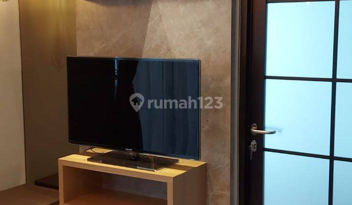 Sewa Apartemen central Park Residence  Full Furnished Baru Renovasi 1