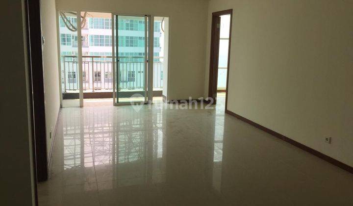 Apartemen Semi Penthouse Jakarta  2