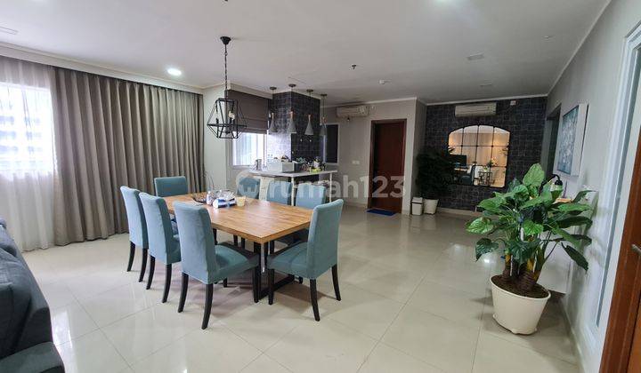 Disewakan 3 BR Apartemen Sahid Sudirman Furnished Cantik Sekali