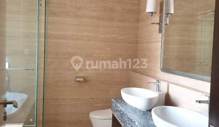 Sale / Rent Apartement Botanica Dekat Simprug (high Floor)- Jakarta 2