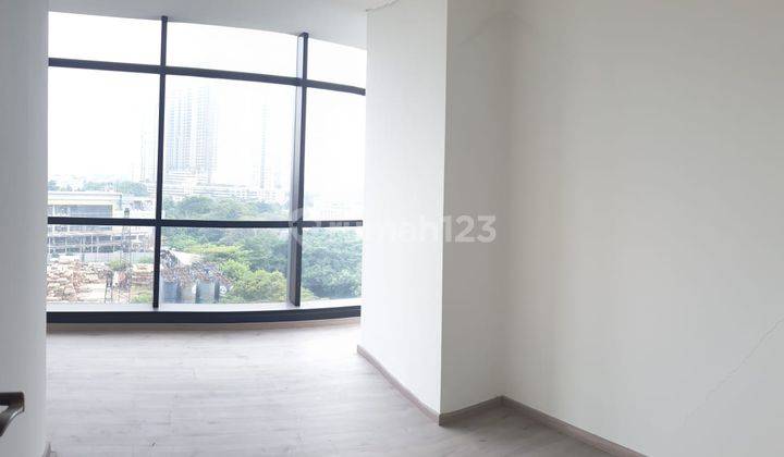 Sudirman Suites Apartemen, 3 bedroom,  122m2, brand new unit. 2