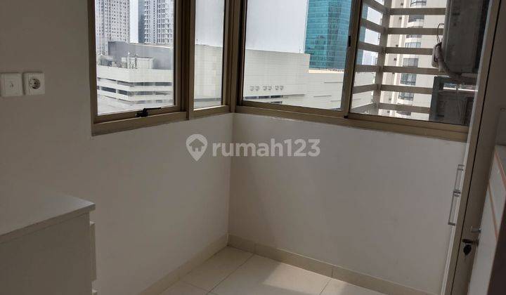 Sewa Apartemen Taman Anggrek Residence Furnished Tower F 2