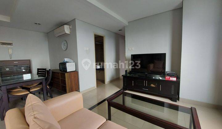 Apartemen Trivium 3br renovasi jadi 2br view danau  2