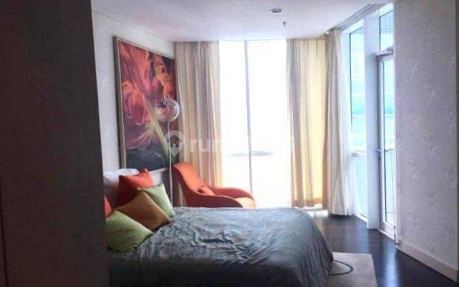 3 Kamar Tidur, Luas 243m², View Laut, Lokasi Regatta, Apartemen di Pantai Mutiara 2