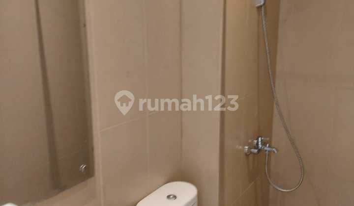 SM Property Apartemen Elpis Residence Jakarta Pusat 