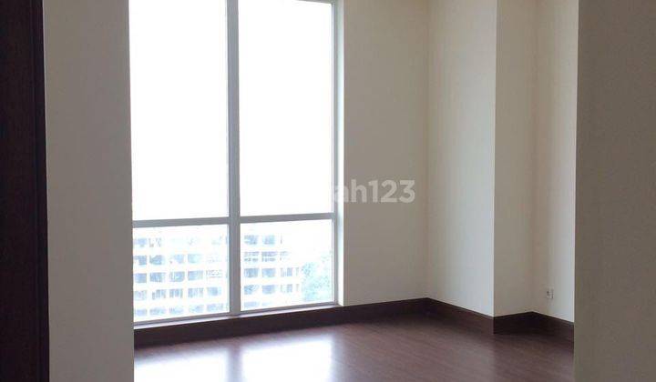 For Rent 3 Bedroom Pakubuwono Signature Apartment 1