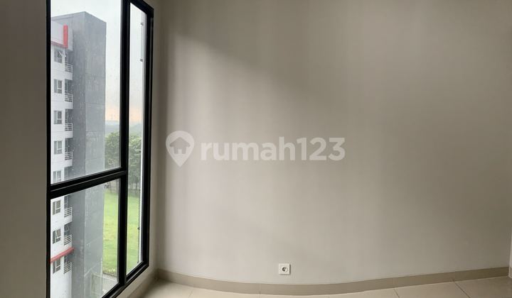 Murah Apartment Monroe Jababeka- Studio (21 M²) Unfurnished, Low Floor, Pool View, Only 350 Juta, Jababeka, Cikarang 2