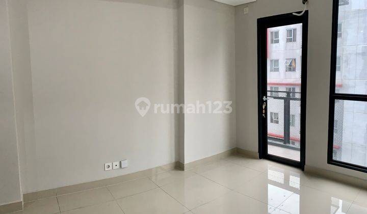 Murah Apartment Monroe Jababeka– Studio (21 m²) Unfurnished, Low Floor, Pool View, Only 350 Juta, Jababeka, Cikarang Murah Apartment Monroe Jababeka– Studio (21 m²) Unfurnished, Low Floor, Pool View, Only 350 Juta, Jababeka, Cikarang