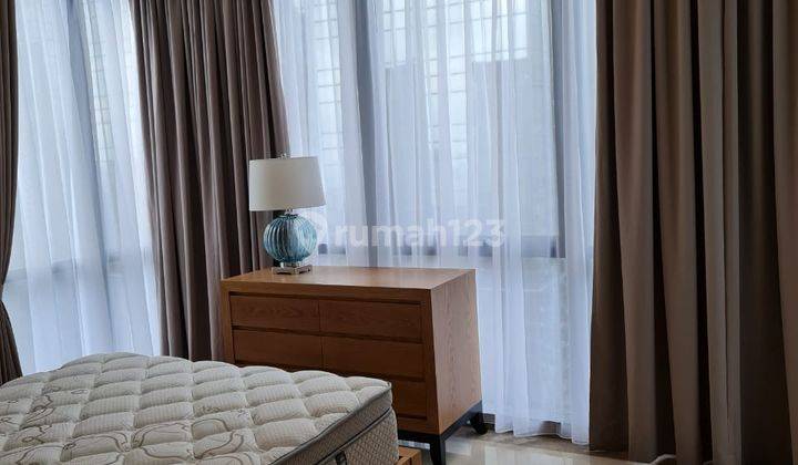 Apartment District 8 Limited Unit size 178 M2  Fully furnished  2