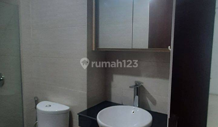 Disewakan murah 3BR qpartemen Linden semi furnish pusat kota surabaya 2