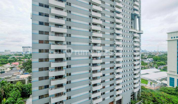 2BR Furnished Apartemen Bona Vista 2