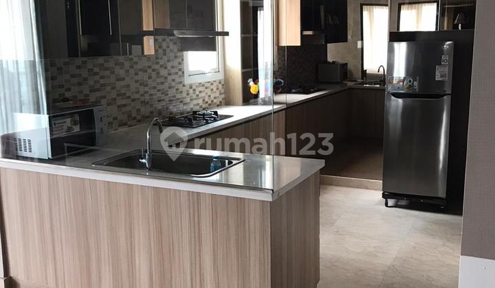 Di sewakan The Royale Springhill Residence  2