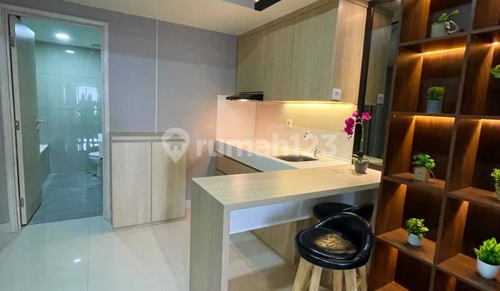 Orange County Tower Glendale Apartment Lippo Cikarang