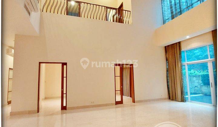 Harga Termurah Town House Private Pool Apt Pakubuwono Residence 1