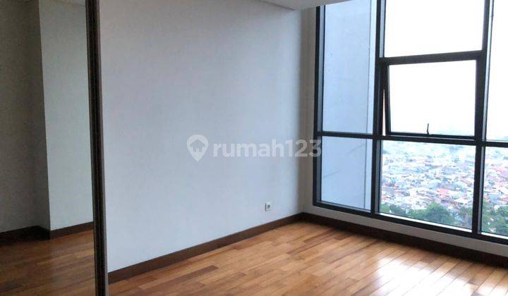 Dijual Apartemen Casa Grande Tower Bella Furnished Lantai Sedang 2