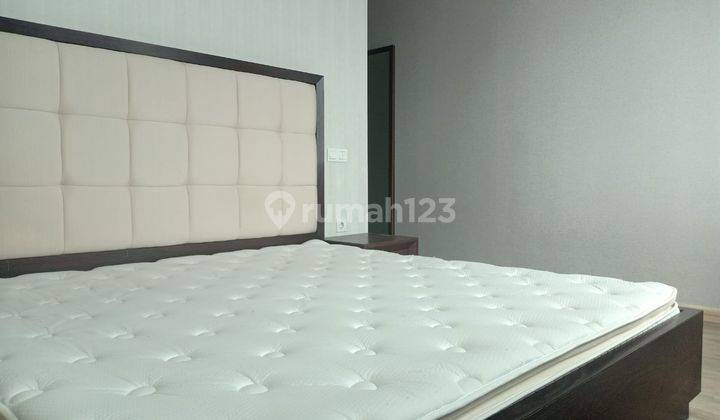 Disewakan Apartemen St Moritz 3BR, Full Furnished - Puri Indah, Jakarta Barat 2