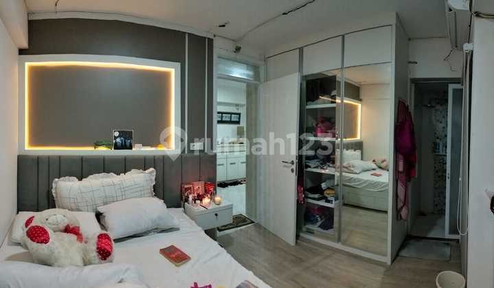 Cinere Apartment Very Good, 2 units combined into 1, just bring your suitcase.
