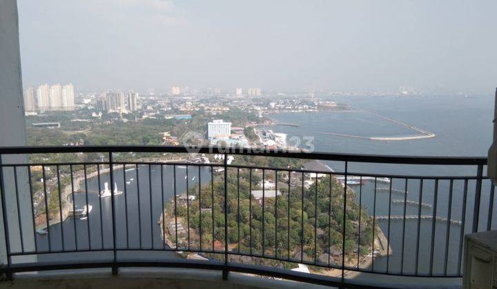 Apartemen Cantik dan Rapi View Laut dan Kota di Ancol Mansion 2