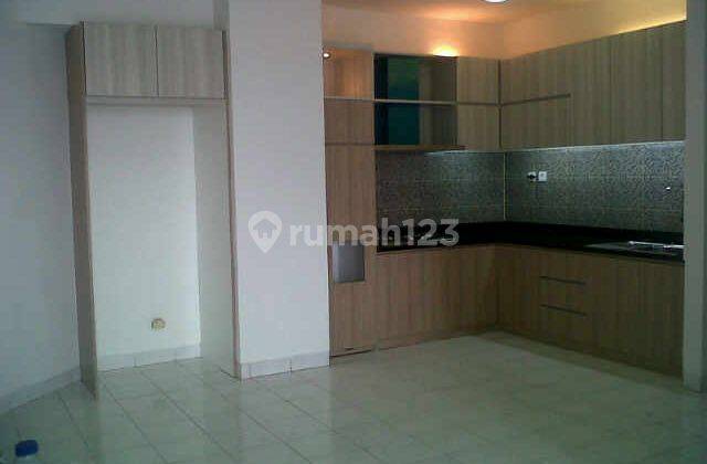 Apartement siap huni lokasi strategis di Cempaka Mas 2