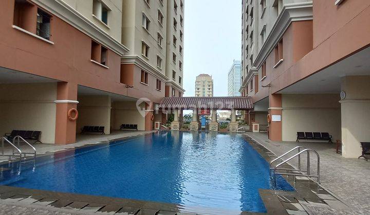 Apartemen mediterania gajah mada 1