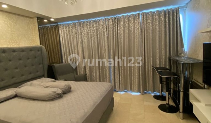 BEAUTIFUL FF STUDIO APARTMENT BINTARO PLAZA RESIDENCE READY TO OCCUPY