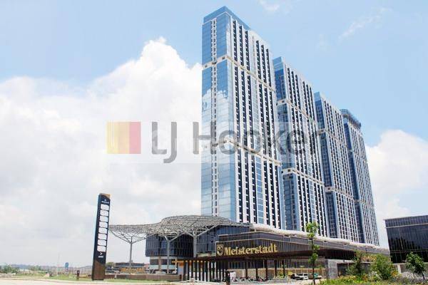 Apartment Pollux Habibie 2 Bedrooms Dengan View Kota 1