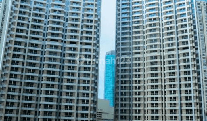 Condominium cantik, mewah dan Fully Furnished di Taman Anggrek Jakarta Barat. Fasilitas mewah, satu komplek dengan mall taman anggrek &amp; dekat pintu toll 2