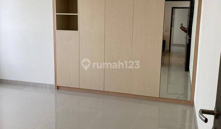 Apartment Orange County 2 BR Semi Furnished Siap Huni 2