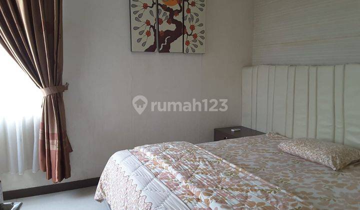 Disewakan Apartment Crown Court 2 BR Furnished Siap Huni 1