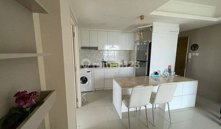 Apartment 2 BR Furnished Siap Huni Di Oasis Mahogany 2