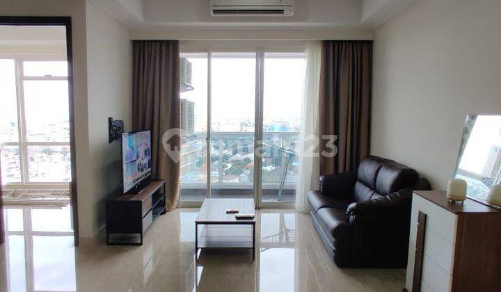 Menteng Park Apartment Dijual Fully Furnished, Private Lift, 3br. 2