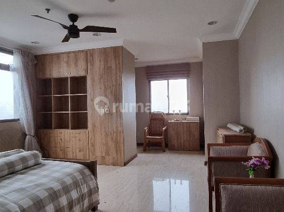 Disewakan Apartemen Midtown 2 Kamar Furnished Strategis Di Tb Simatupang. 2