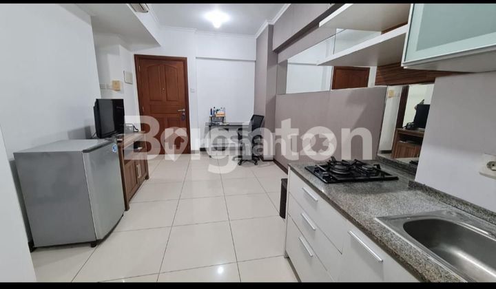 apartment water place