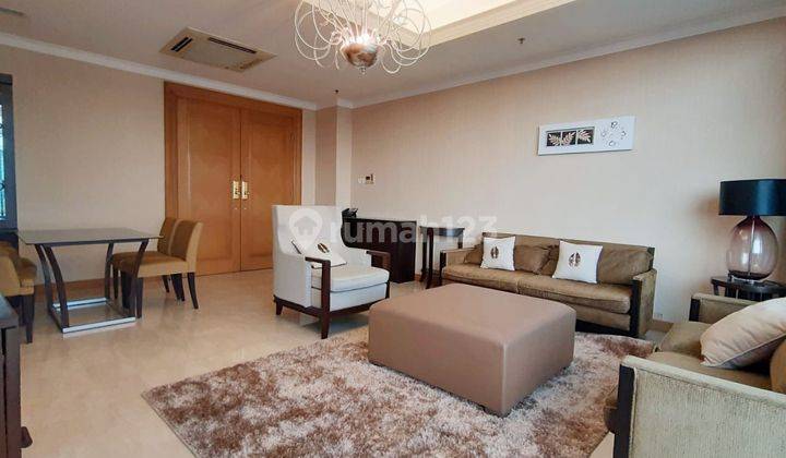 Kempinski Private Residences Walking distance to malls and MRT station. 2