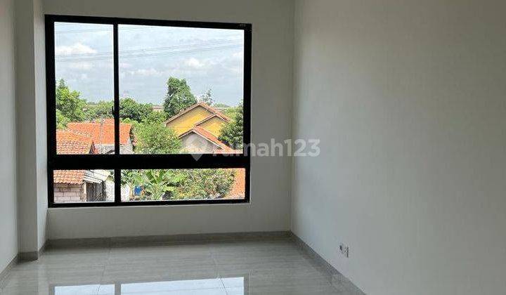 Dijual segera Llyod Apartemen 2BR 1