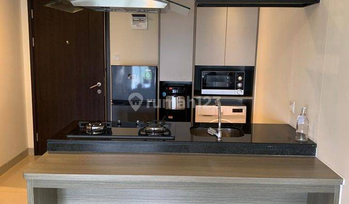 Apartment Orange County 1 BR Furnished Siap Huni  2