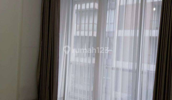 Apartemen Rainbow Springs Condovilla Lt 2 3BR S6204 2