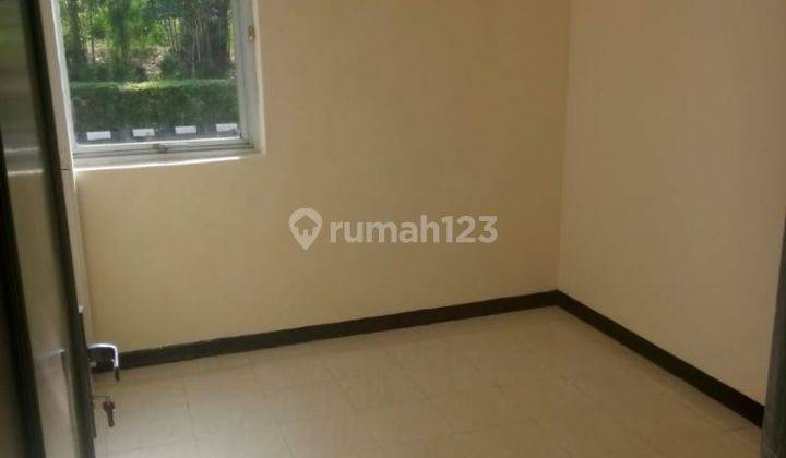 Apartment Crown Court 3 BR Semi Furnished Siap Huni  2