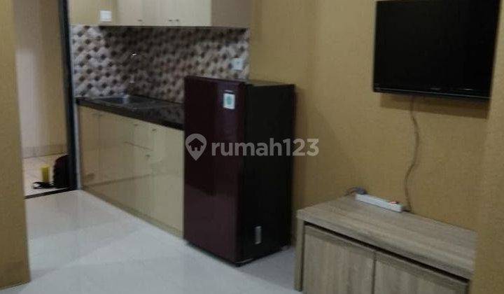 Dijual Apartemen Asia Afrika 2 Kamar Tidur Furnished 1