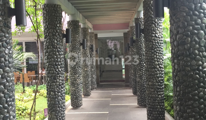 3 Bedroom Apartment dekat Universitas Sahid soepomo 2