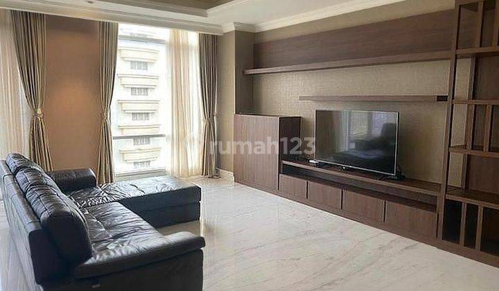 Disewakan Apartement Botanica Type 3bedroom Fully Furnished Lantai Middle 1