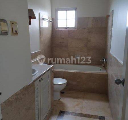 Apartemen Kedoya Elok samping gerbang tol Kebon Jeruk 1