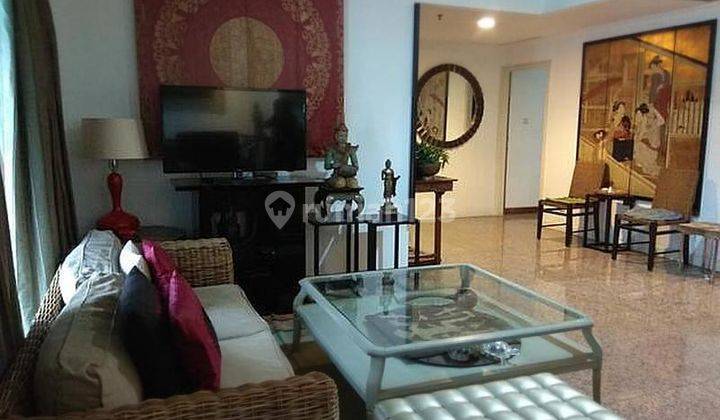 Disewakan Apartemen Pavilion 3 Bed Rooms Fully Furnished 1