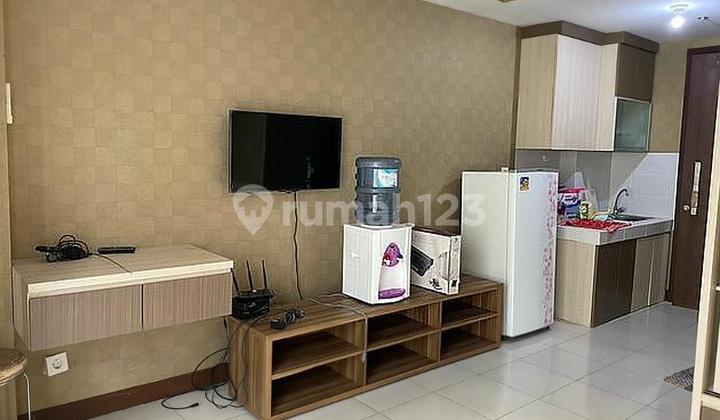 Apt Scientia Pool View di Gading Serpong Tangerang y00114 